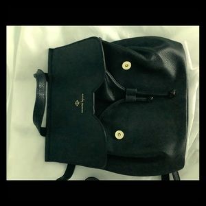 Women’s used back pack medium size no tear